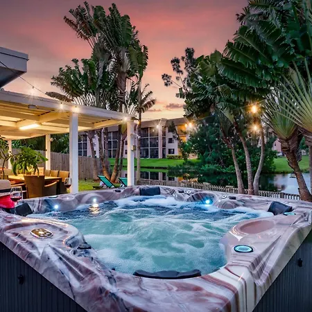 Waterfront Oasis Escape With 7 Seats Hot Tub! Villa Sunrise Exterior photo